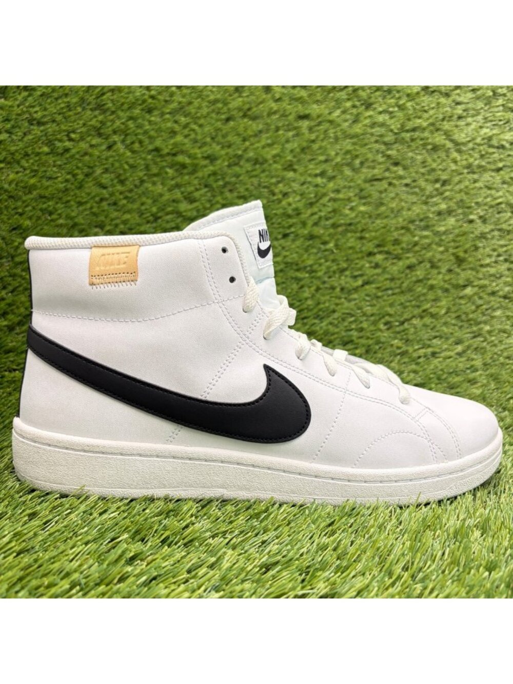 Nike Court Royale 2 Mid Mens Size 11 White Black Athletic Leather Shoes Sneaker